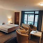 Zur Post Hotel 3*