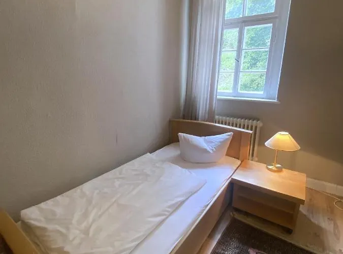 Отель Zur Post Egloffstein