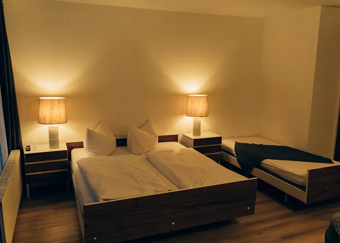 Zur Post 3*
